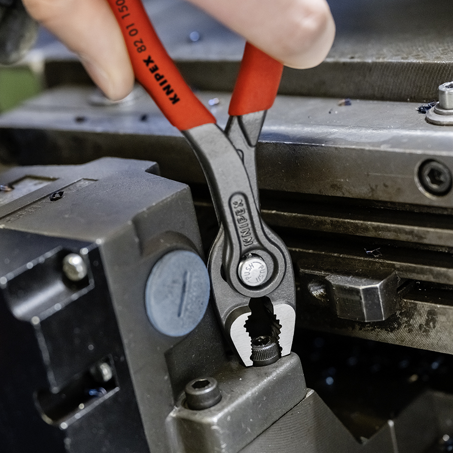 KNIPEX KNIPEX 82 01 150 TwinGrip® Front- und Seitengreifzange 150 mm grau atramentiert mit rutschhemmendem Kunststoff überzogen poliert
