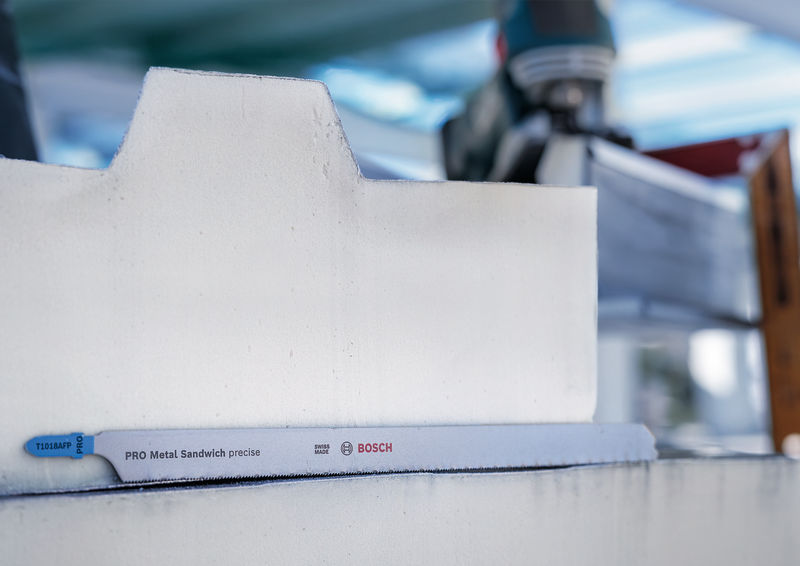 BOSCH PRO Metal Sandwich T1018AFP Stichsägeblatt, 250 mm, 5-tlg. BOSCH PRO Metal Sandwich T1018AFP Stichsägeblatt, 250 mm, 5-tlg.
