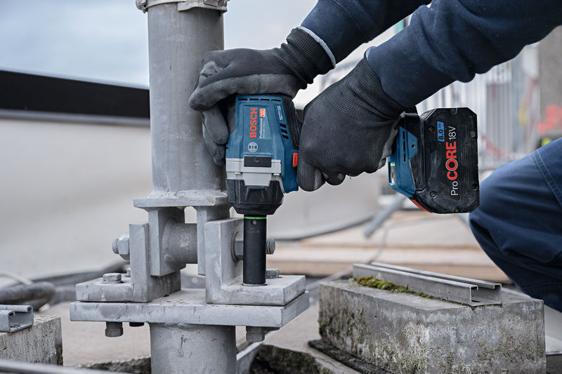 BOSCH Akku-Drehschlagschrauber GDS 18V-750 C