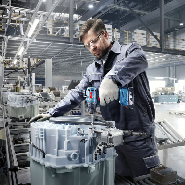 BOSCH Akku-Bohrschrauber ISR 18V-30 P BOSCH Akku-Bohrschrauber ISR 18V-30 P