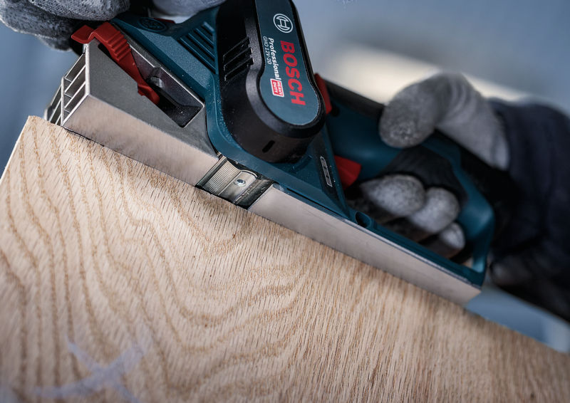 BOSCH PRO Hobelmesser 82 x 5,5 x 1,1 mm, 2 Stk BOSCH PRO Hobelmesser 82 x 5,5 x 1,1 mm, 2 Stk