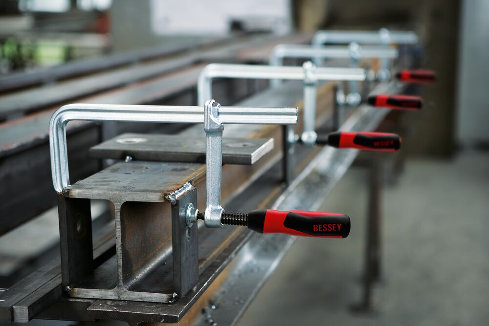 BESSEY Ganzstahl-Schraubzwinge GZ80-2K BESSEY Ganzstahl-Schraubzwinge GZ80-2K