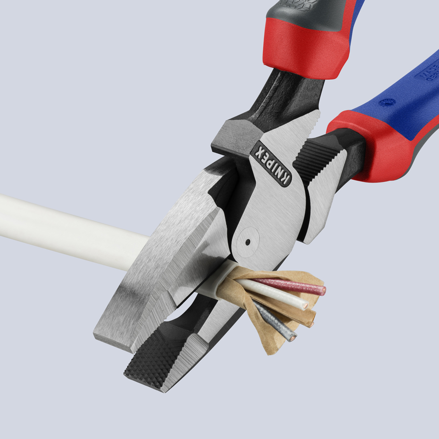 KNIPEX KNIPEX 09 02 240 Kraft-Kombizange "Lineman's Pliers" amerikanisches Modell 240 mm schwarz atramentiert mit Comfort-Griffen poliert