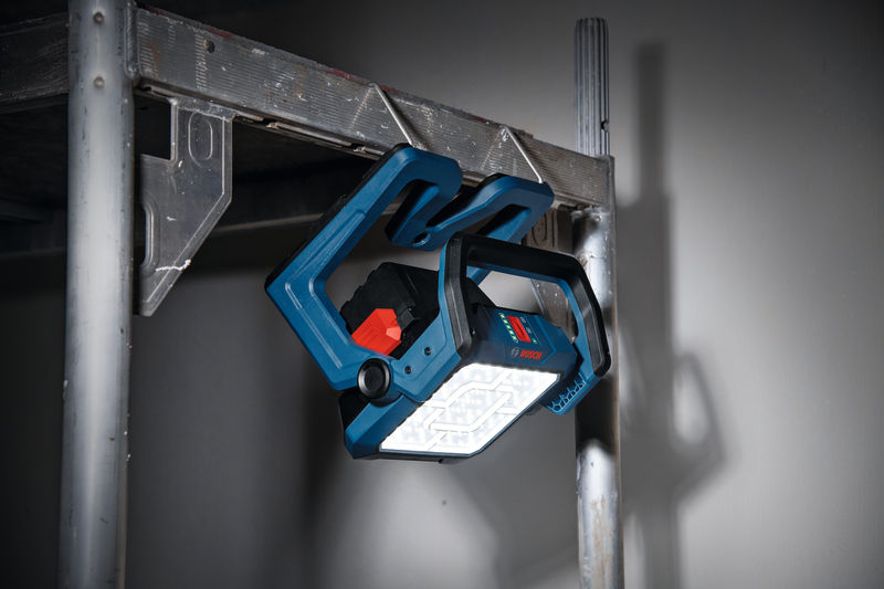 BOSCH Akku-Bauleuchte GLI 18V-5000 BOSCH Akku-Bauleuchte GLI 18V-5000