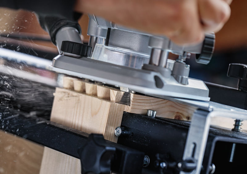 BOSCH PRO Zinkenfräser, 15°, Schaft 1/4"