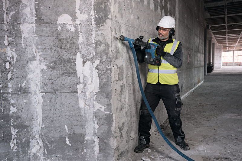 BOSCH Akku-Schlaghammer mit SDS max GSH 18V-5 in XL-BOXX
