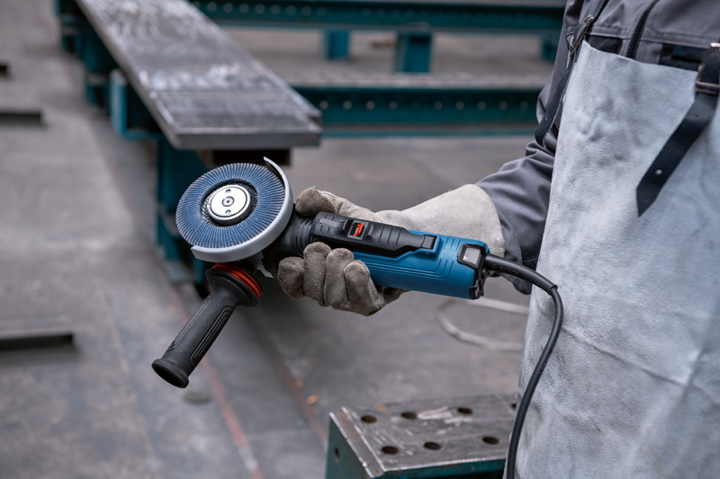 BOSCH Winkelschleifer GWS 17-125 PSB in Kartonschachtel