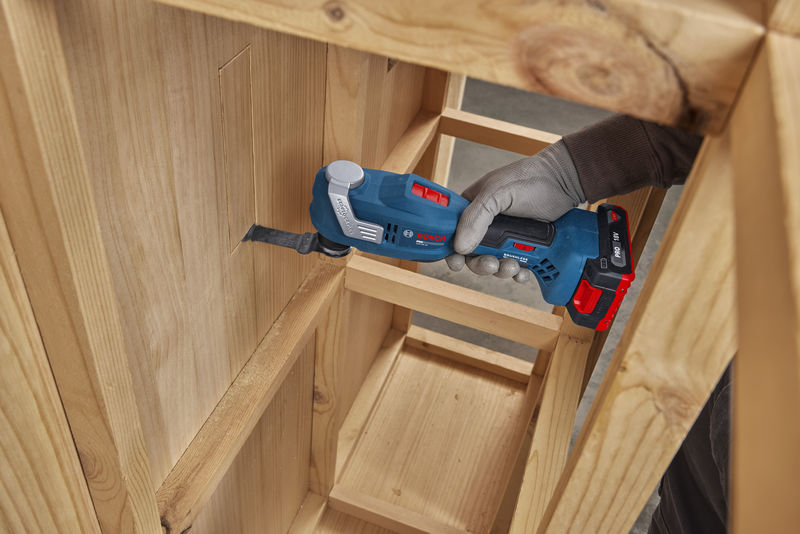 BOSCH Akku-Multifunktionswerkzeug GOP 18V-30
