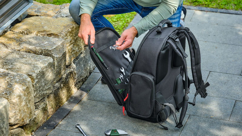 BOSCH Handwerkzeuge Werkzeugrucksack-Set 60-teilig