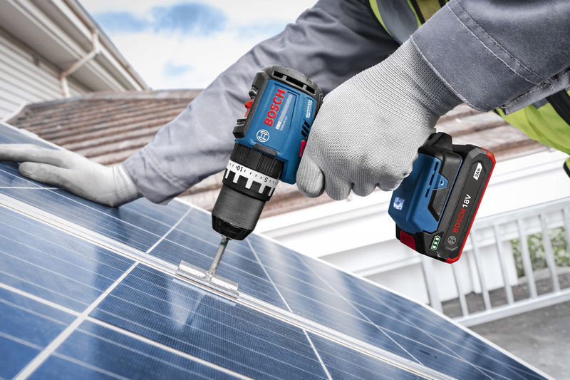 BOSCH Akku-Schlagbohrschrauber GSB18V-52