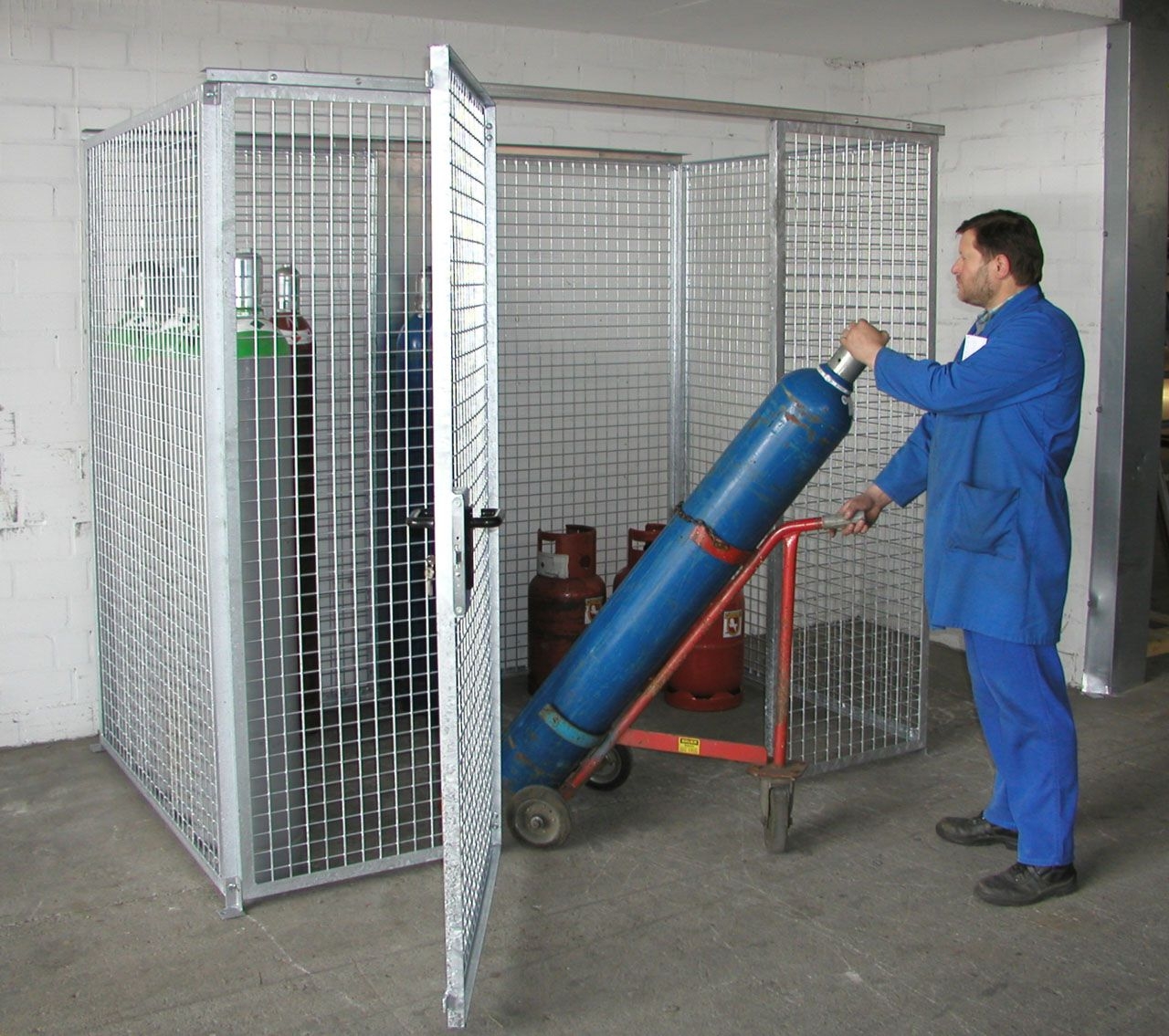 BAUER Gasflaschen-Container GFC-M3, feuerverzinkt