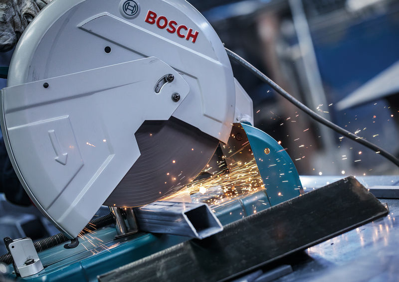 BOSCH PRO Metal Gebundene Trennscheibe, 300 x 2,8 x 25,4 mm BOSCH PRO Metal Gebundene Trennscheibe, 300 x 2,8 x 25,4 mm