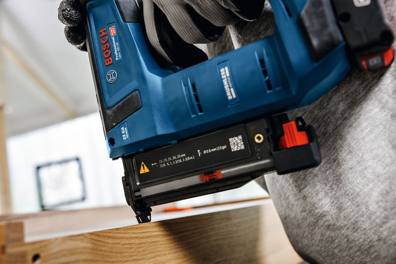 BOSCH Akku-Holznagler GNH 18V-35