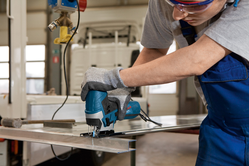 BOSCH Stichsäge GST 90 E