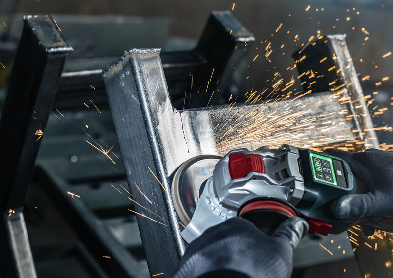 BOSCH PRO X571 Fächerschleifscheibe X-Lock, abgewinkelt, 115 mm, K120