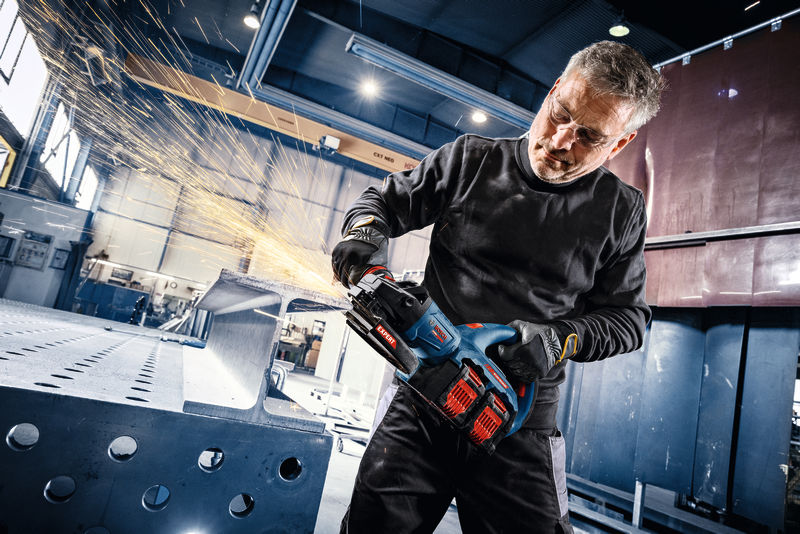BOSCH EXPERT Akku-Winkelschleifer EXWS18V2-230P