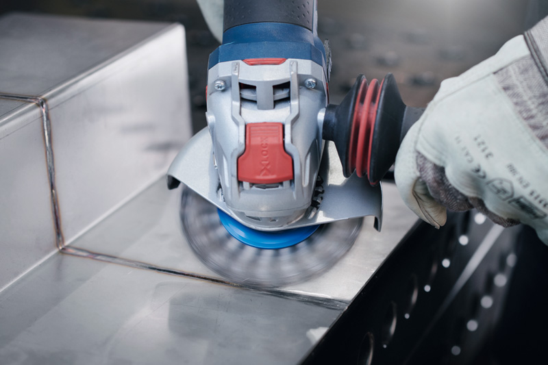 BOSCH X-LOCK Topfbürste 75 mm, gewellte Messingbürsten