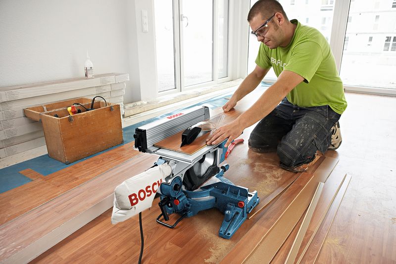 BOSCH Kombinationssäge GTM 12 JL