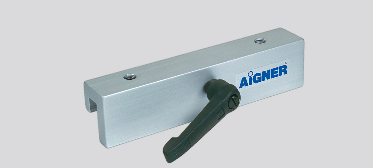 AIGNER Klemmschuh Länge 172mm M8