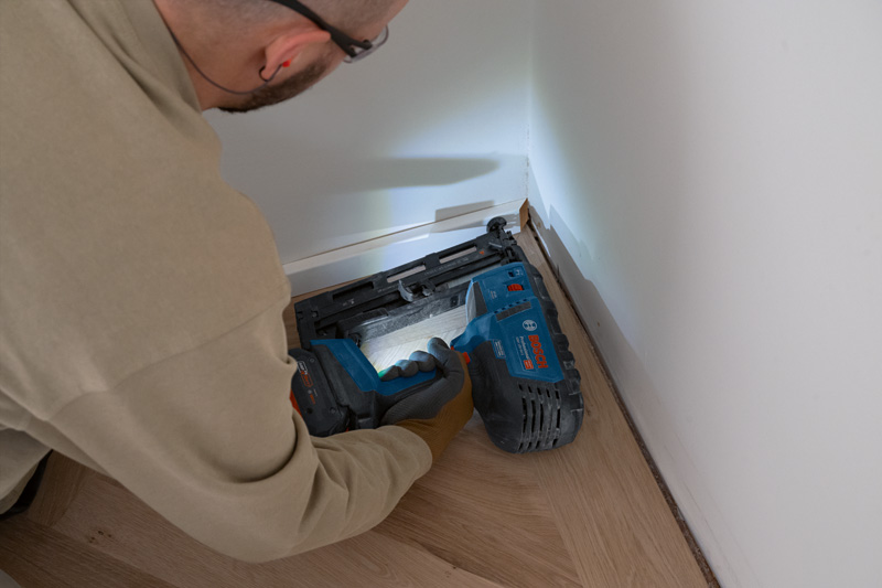 BOSCH Akku-Holznagler GNH 18V-64-2, im Karton