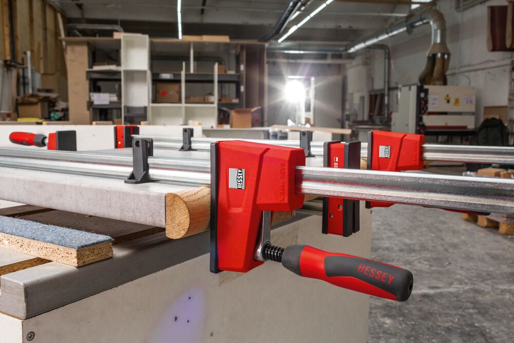 BESSEY Korpuszwinge REVO KRE-OH BESSEY Korpuszwinge REVO KRE-OH