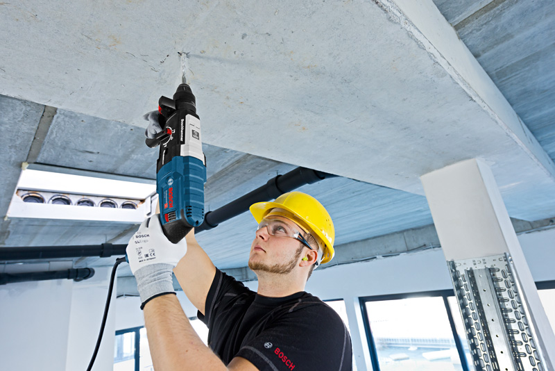 Bosch Bohrhammer GBH 2-28 mit SDS-plus, Handwerkerkoffer