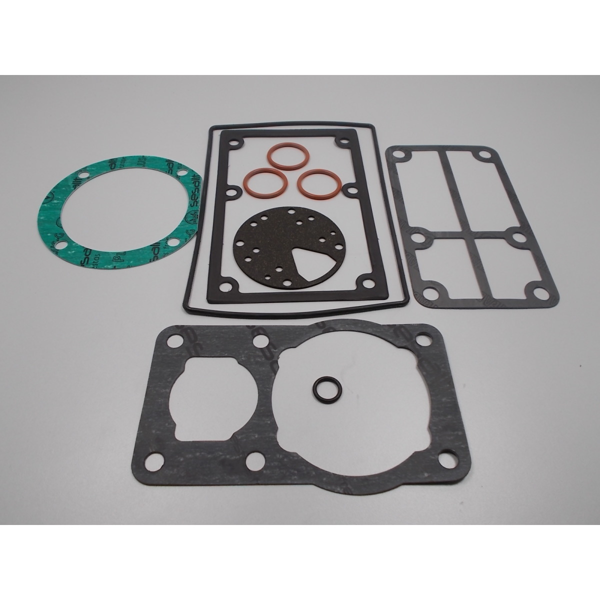 AIRCRAFT Kompletter Dichtungssatz KIT F (BK 114) AIRCRAFT Kompletter Dichtungssatz KIT F (BK 114)