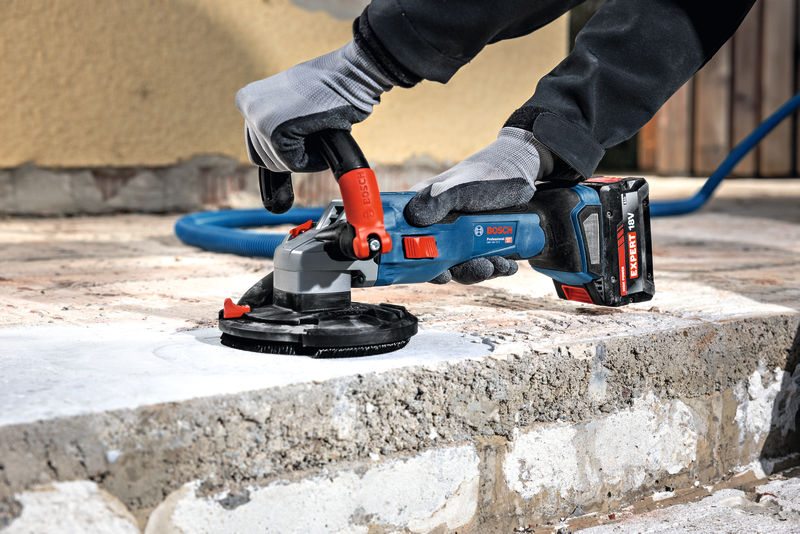 BOSCH Betonschleifer GBR 18V-15 S in L-BOXX