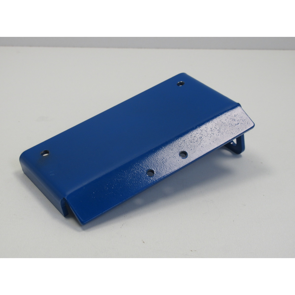 STÜRMER Abdeckung MBSM 100-140 Serie Metallkraft RAL5017 STÜRMER Abdeckung MBSM 100-140 Serie Metallkraft RAL5017