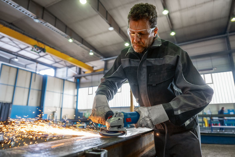 BOSCH Winkelschleifer GWS 12-125 mit Schruppscheibe BOSCH Winkelschleifer GWS 12-125 mit Schruppscheibe