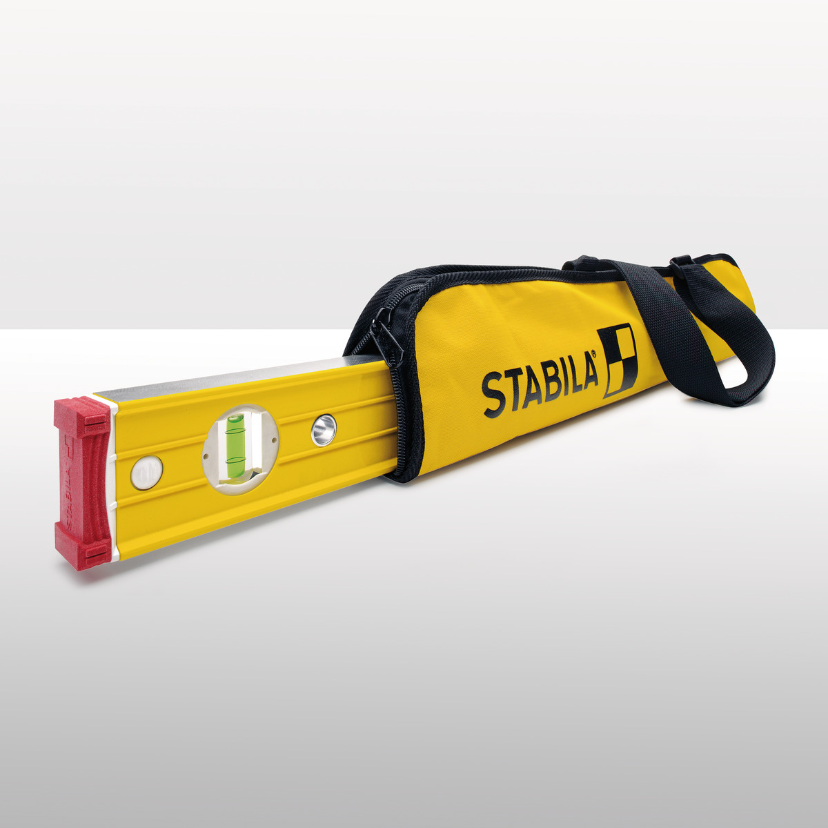 STABILA Elektronische Wasserwaage TECH 196, 81 cm, 2 Digital-Displays, Messbereich: 0° – 360° (4 x 90°), Anzeige-Modi: °, %, mm/m, in/ft, Schutzklasse IP 65, Wasserwaagen-Tasche