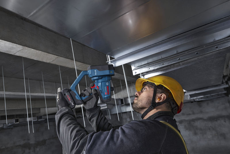 BOSCH Akku-Gewindestangenschneider GGC 18V-12 in L-BOXX
