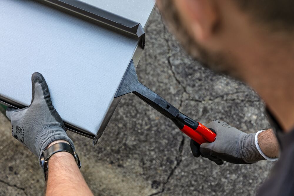 BESSEY Falzzange, PVC-beschichtete Griffe