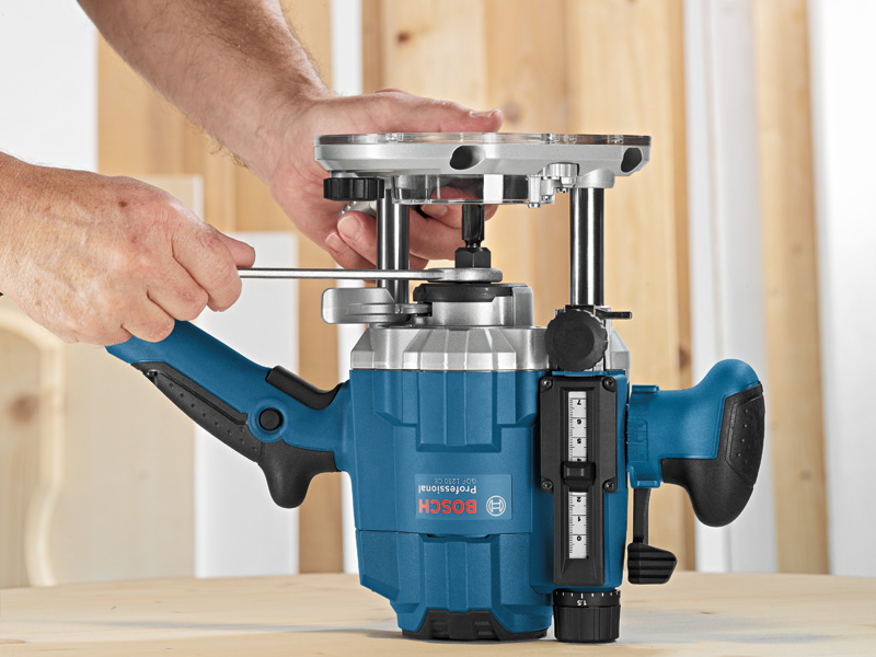BOSCH Oberfräse GOF 1250 CE