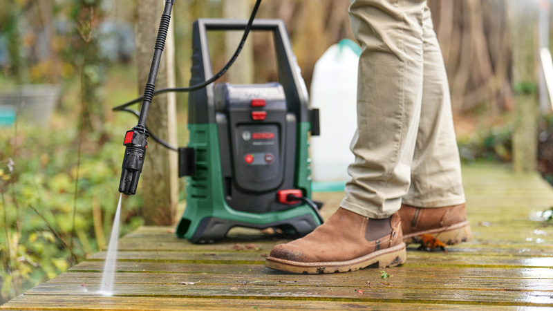 BOSCH Akku-Hochdruckreiniger UniversalAquatak 36V-100 BOSCH Akku-Hochdruckreiniger UniversalAquatak 36V-100