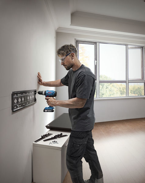 BOSCH Akku-Schlagbohrschauber GSB 18V-25 in L-BOXX