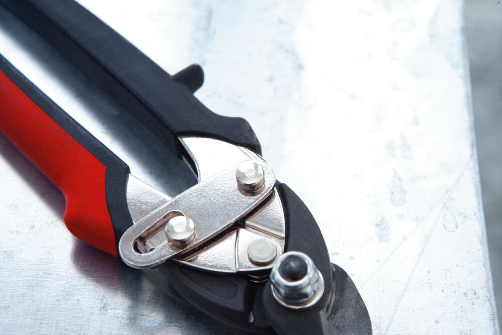 BESSEY Idealschere, klein und wendig BESSEY Idealschere, klein und wendig