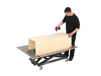 RUWI Hubtisch Basic Arbeitstisch HPL Lochrasterplatte RUWI Hubtisch Basic Arbeitstisch HPL Lochrasterplatte