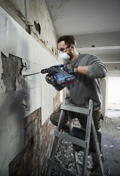 BOSCH Akku-Bohrhammer mit ONECHUCK GBH 18V-22 X in L-BOXX 136 BOSCH Akku-Bohrhammer mit ONECHUCK GBH 18V-22 X in L-BOXX 136