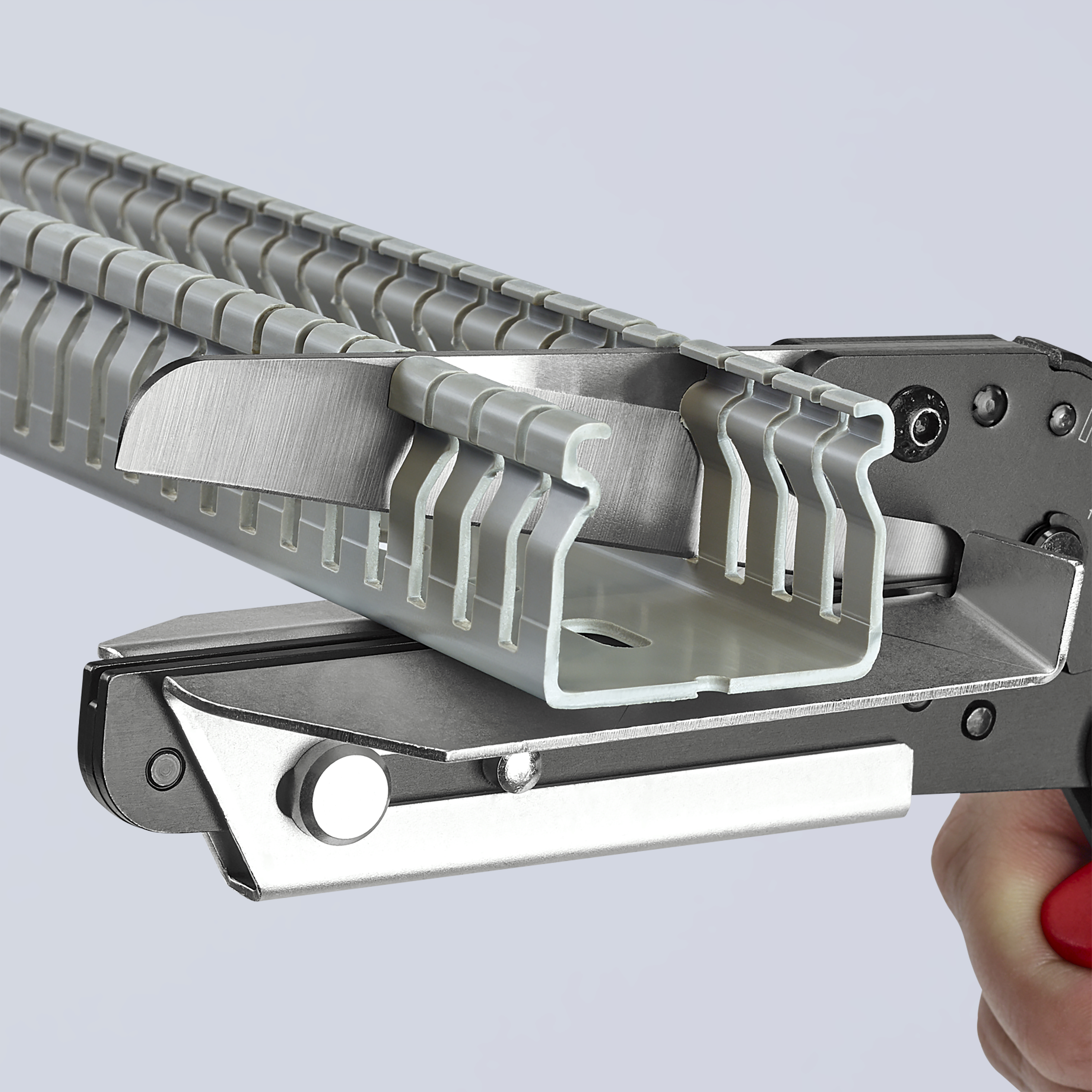 KNIPEX KNIPEX 95 02 21 Schere für Kunststoffe auch für Kabelkanäle 275 mm brüniert mit Mehrkomponenten-Hüllen