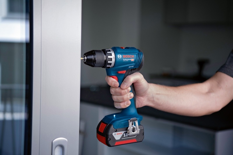 BOSCH Akku-Bohrschrauber GSR 18V-45 in Kartonschachtel BOSCH Akku-Bohrschrauber GSR 18V-45 in Kartonschachtel