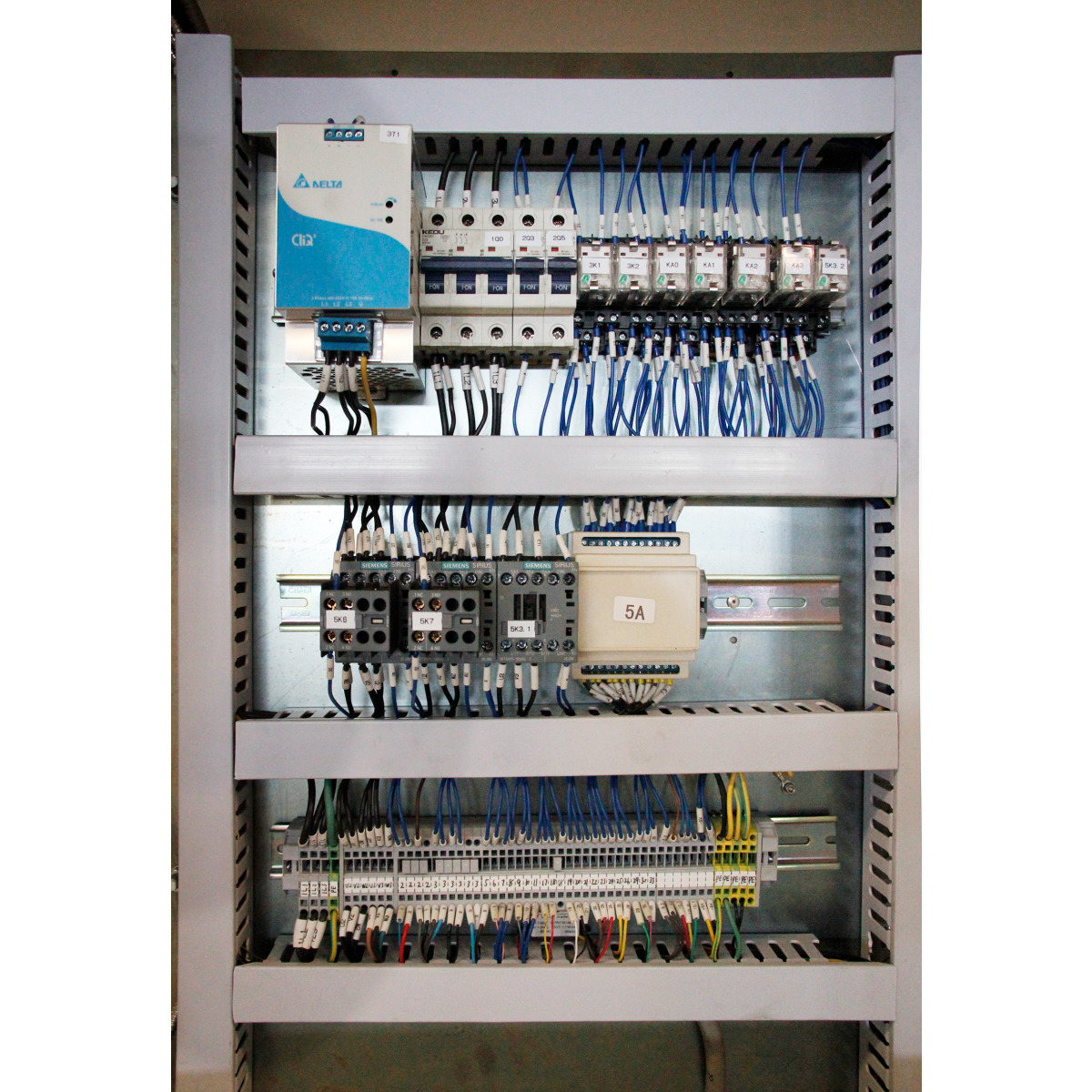 STÜRMER Präzisions-Leit- und Zugspindeldrehmaschine Optimum OPTIturn TX 5216V