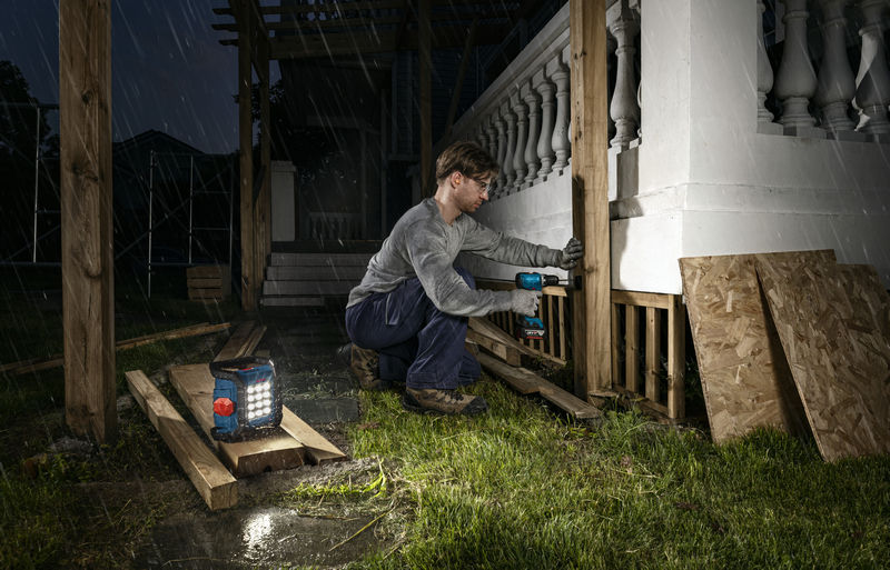 BOSCH Akku-Bauleuchte GLI18V-1500