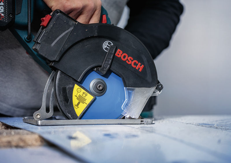 BOSCH EXPERT Stainless Steel Kreissägeblatt, 150x20 mm, Z32 BOSCH EXPERT Stainless Steel Kreissägeblatt, 150x20 mm, Z32
