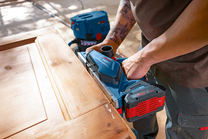 BOSCH Akku-Hobel GHO 18V-26, im Karton