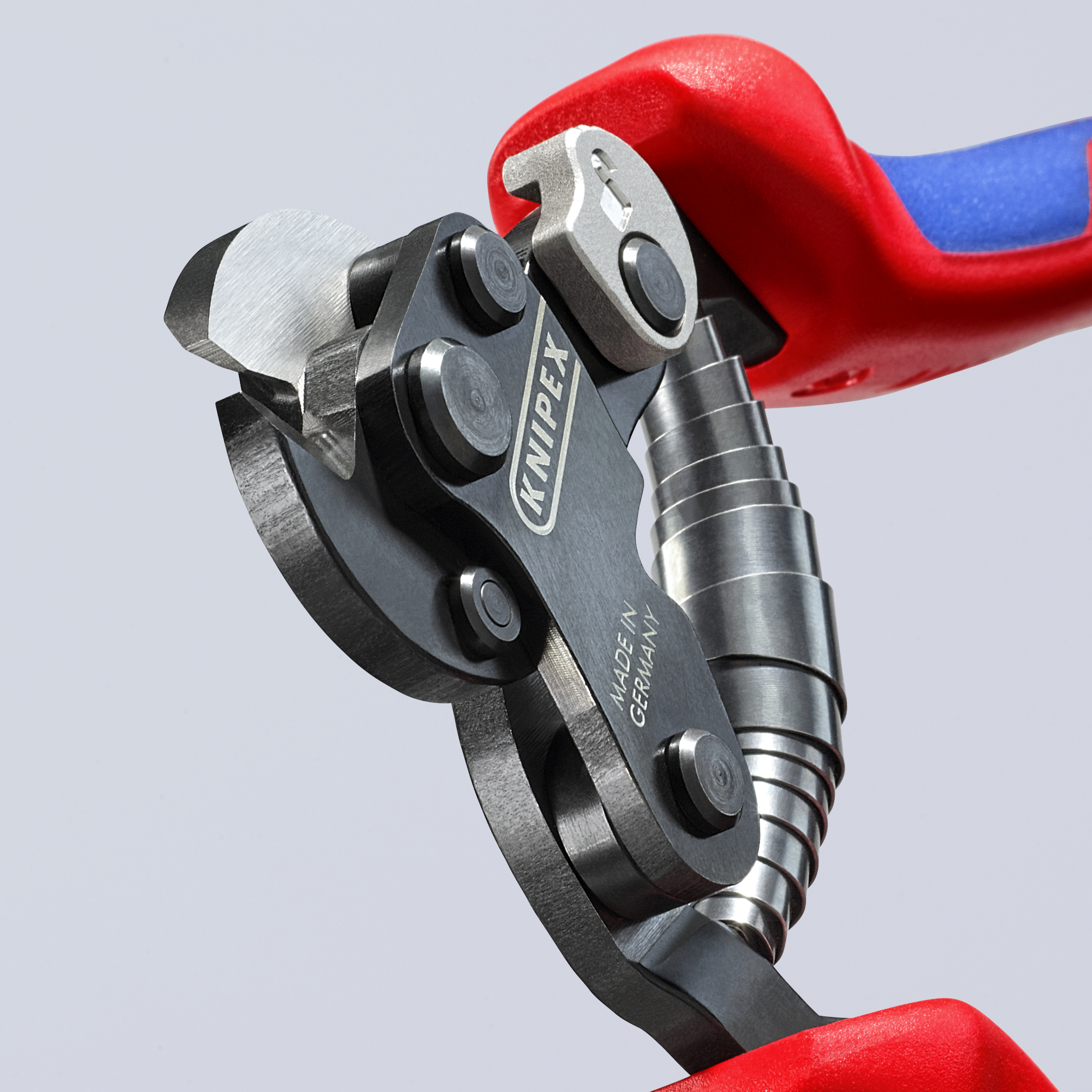 KNIPEX KNIPEX 95 62 160 TC Drahtseilschere für Reifencord 160 mm brüniert mit Mehrkomponenten-Hüllen brüniert