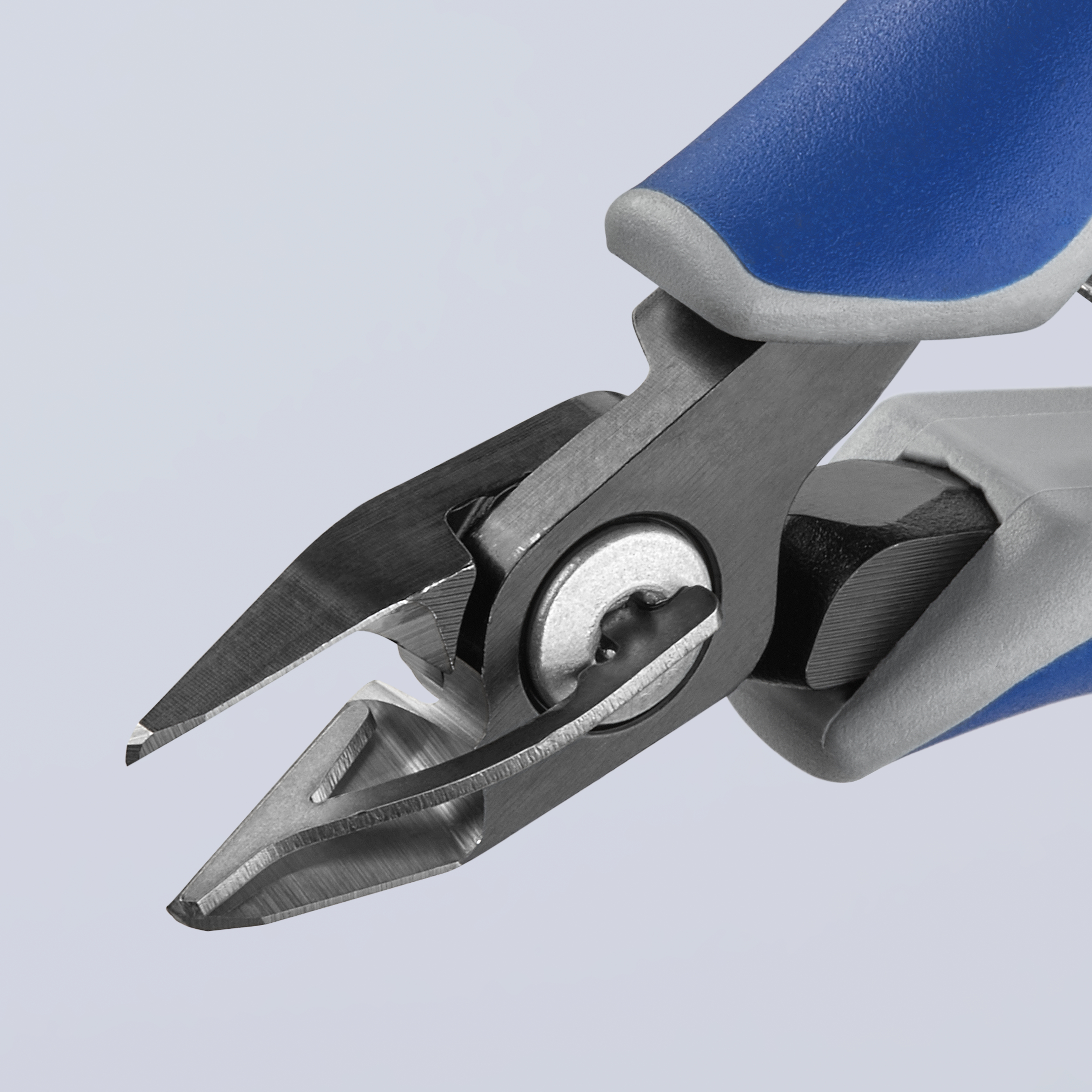 KNIPEX KNIPEX 79 62 125 Präzisions-Elektronik-Seitenschneider 125 mm brüniert mit Mehrkomponenten-Hüllen poliert KNIPEX KNIPEX 79 62 125 Präzisions-Elektronik-Seitenschneider 125 mm brüniert mit Mehrkomponenten-Hüllen poliert