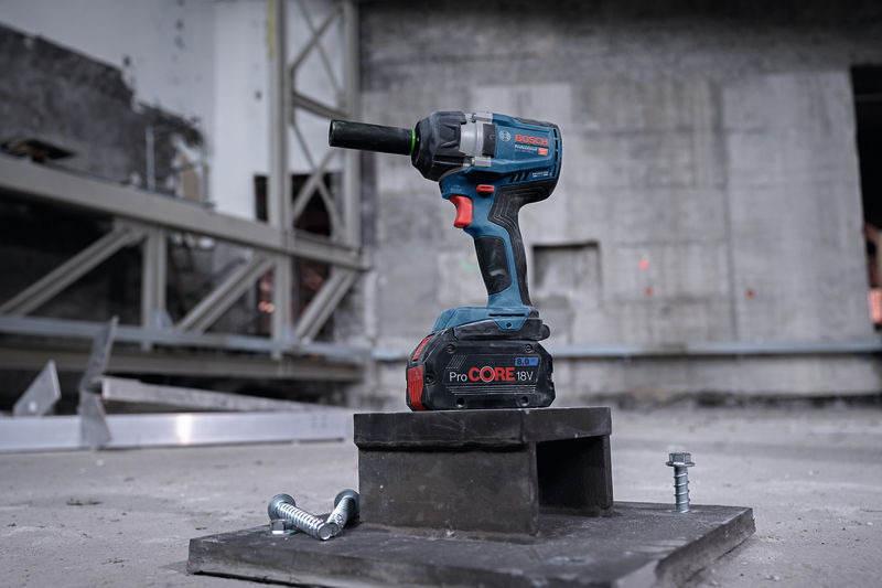 BOSCH Akku-Drehschlagschrauber GDS 18V-750 C, 2 x Akku ProCORE18V 8.0Ah