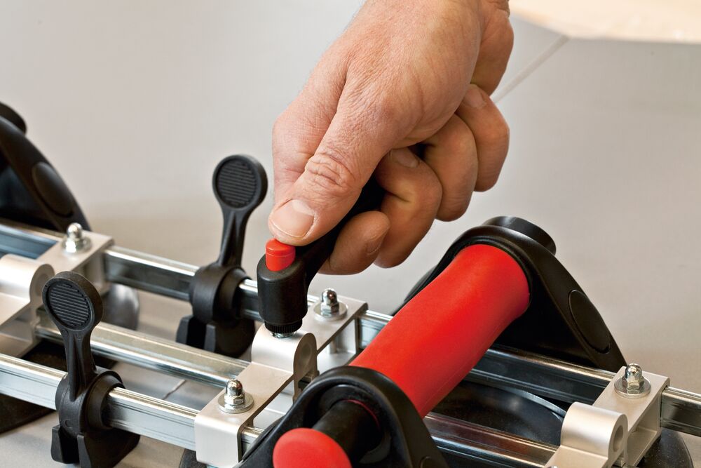 BESSEY Plattenspanner PS130, groß und stark BESSEY Plattenspanner PS130, groß und stark