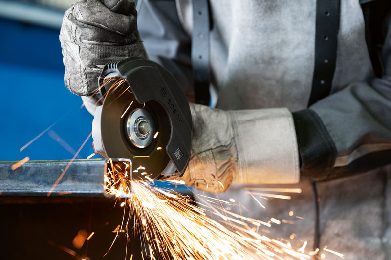 BOSCH Winkelschleifer GWS 12-125, SDS-Überwurfmutter, im Karton BOSCH Winkelschleifer GWS 12-125, SDS-Überwurfmutter, im Karton
